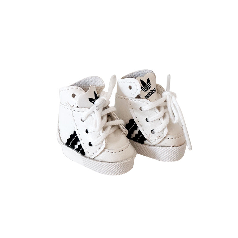 POP MART The Monsters Labubu Fashion Outfit- White sneakers (Pre-order 1 week arrive)